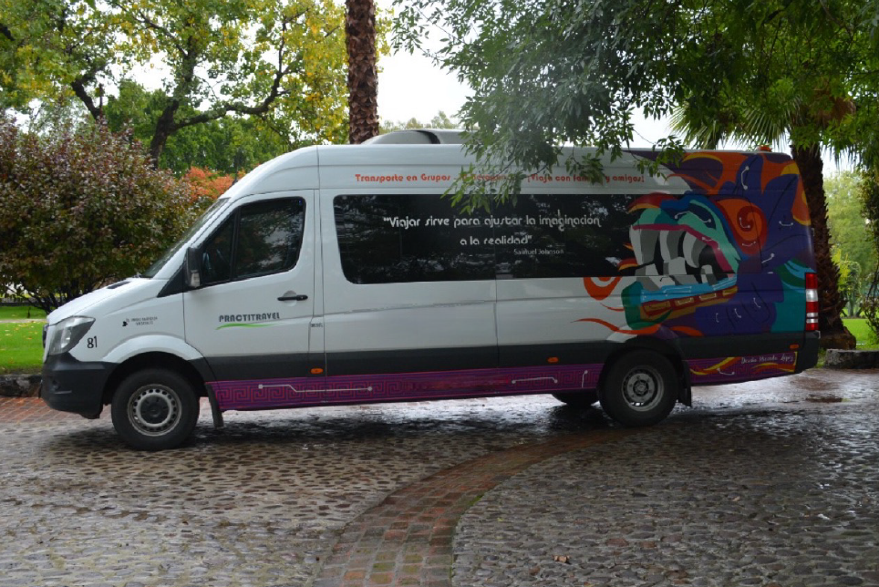 Viajes Icaro Camioneta Tipo Van